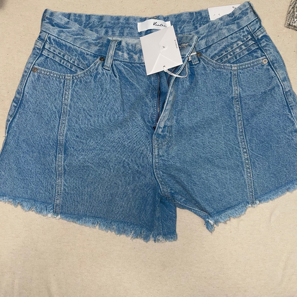 Woman’s KanKan shorts